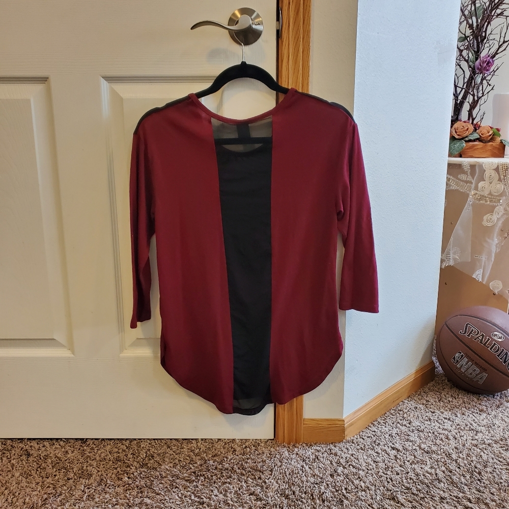 Red blouse - Picture 3 of 3